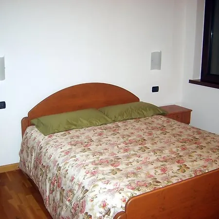 Farm stay Agriturismo Roncadizza Lumaghera *